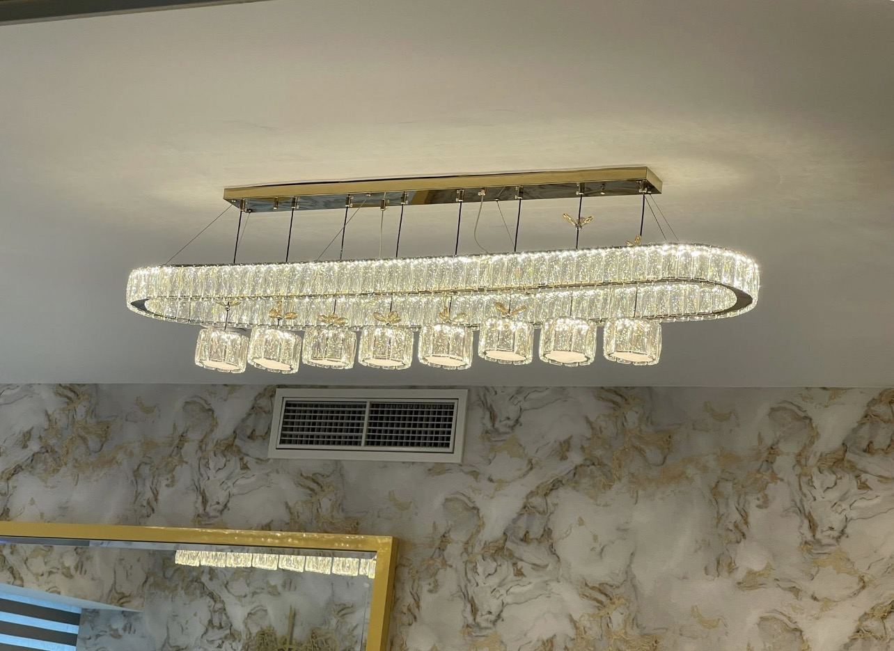 Lighting & chandeliers
